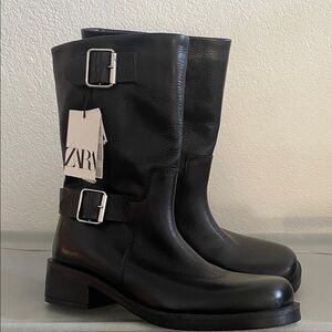 New Zara Women’s Black Buckled Leather Ankle Boots